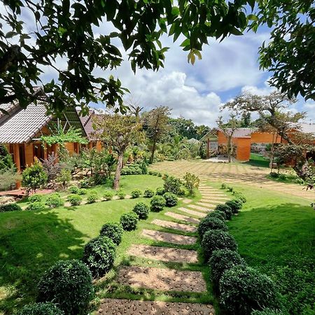 Sora Homestay Plây Ku Exterior foto