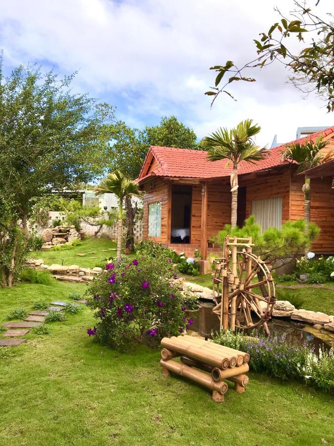 Sora Homestay Plây Ku Exterior foto