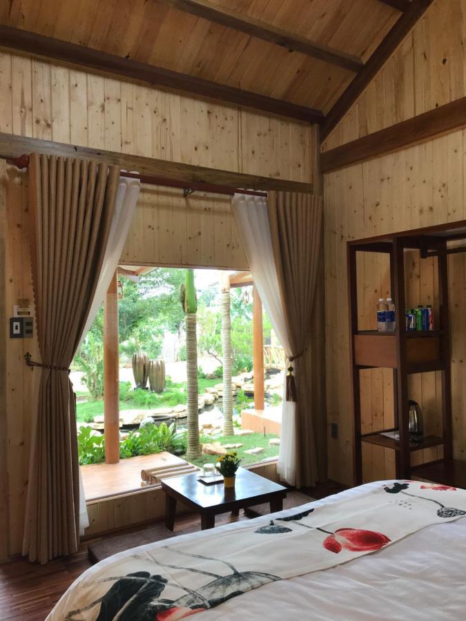Sora Homestay Plây Ku Exterior foto